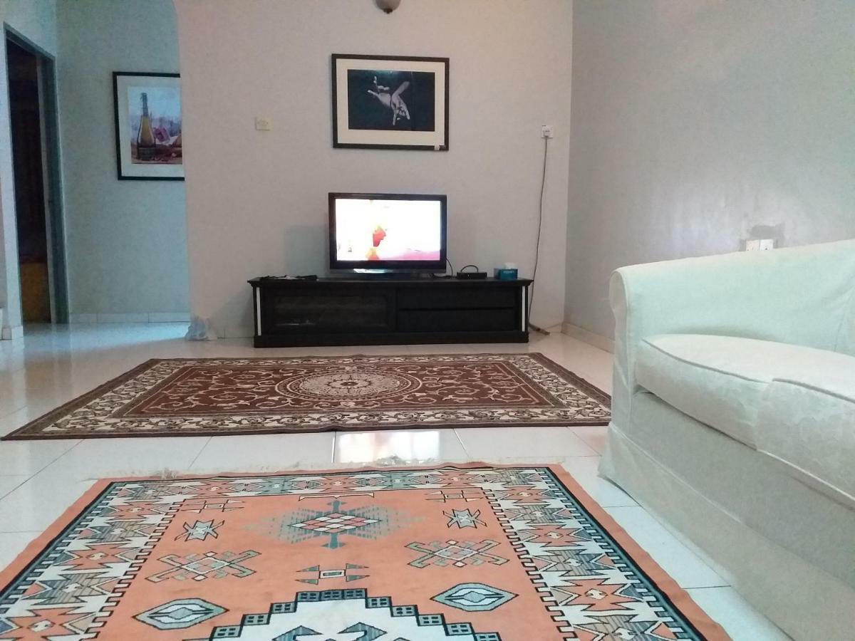 Assalam Homestay Сери-Искандар Экстерьер фото